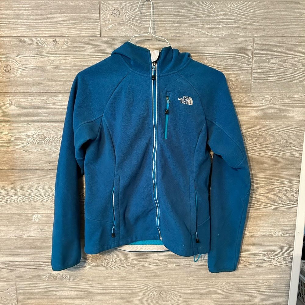 The north face women’s size medium blue green good condition